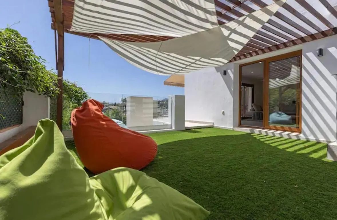 Modern Villa / Sea Views & Private Pool/ Villa Sofia Sitio de Calahonda Spain