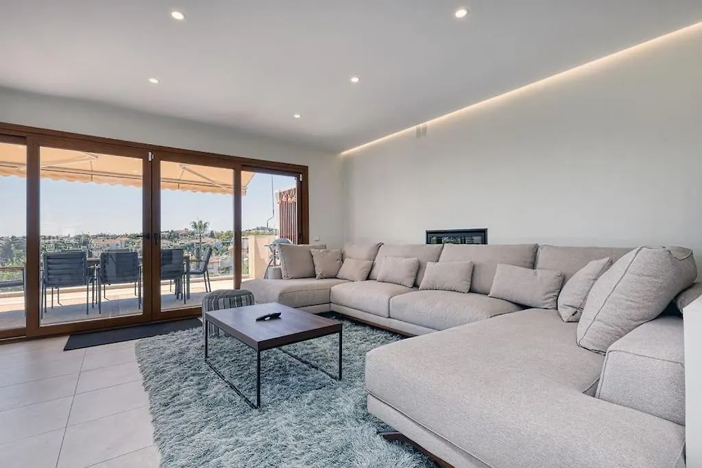 Modern Villa / Sea Views & Private Pool/ Villa Sofia Sitio de Calahonda